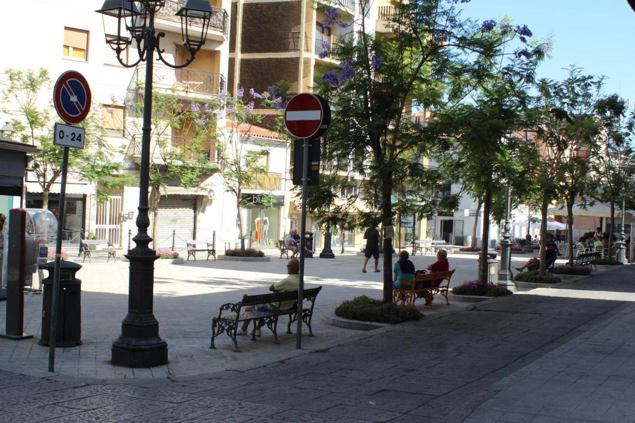 Back To The Past Apartamento Olbia Exterior foto
